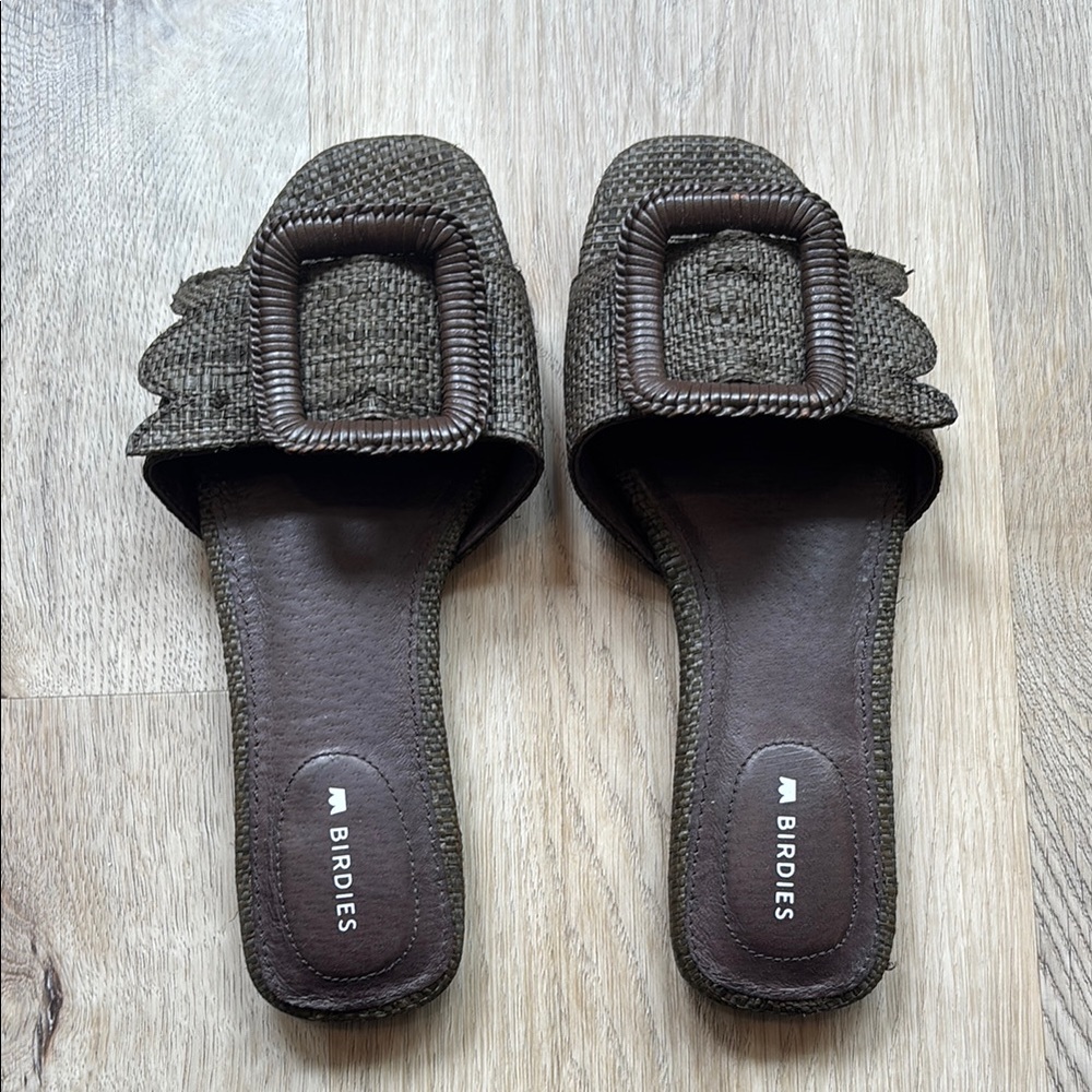 Birdies Brown raffia Sandals with buckle size 5